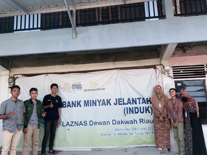  Bersama LAZNAS dan Dewan Dakwah, Mahasiswa Kukerta UNRI Sosialisasikan Minyak Jelantah Sedekah
